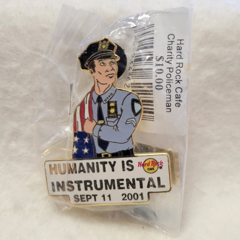 2001 HARD ROCK CAFE 9/11 SEPT 11 New York HUMANITY‎ IS INSTRUMENTAL MEMORIAL PIN